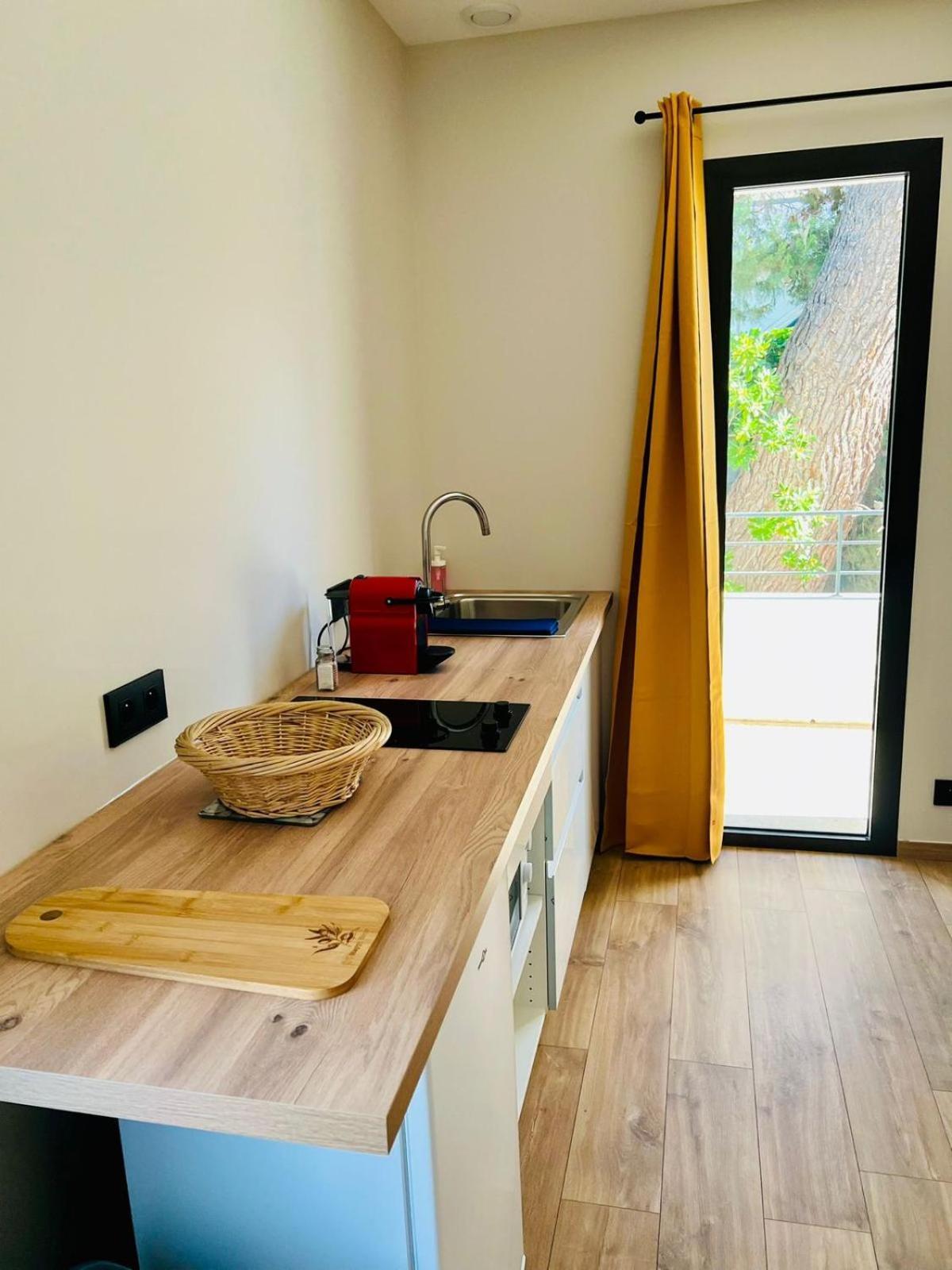 Zina Apartment Cassis Exterior photo